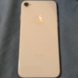 iPhone 8
